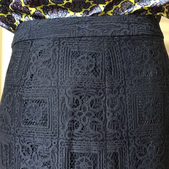 Gorgeous! NWT The Limited Navy pencil skirt - Picture 8 of 15